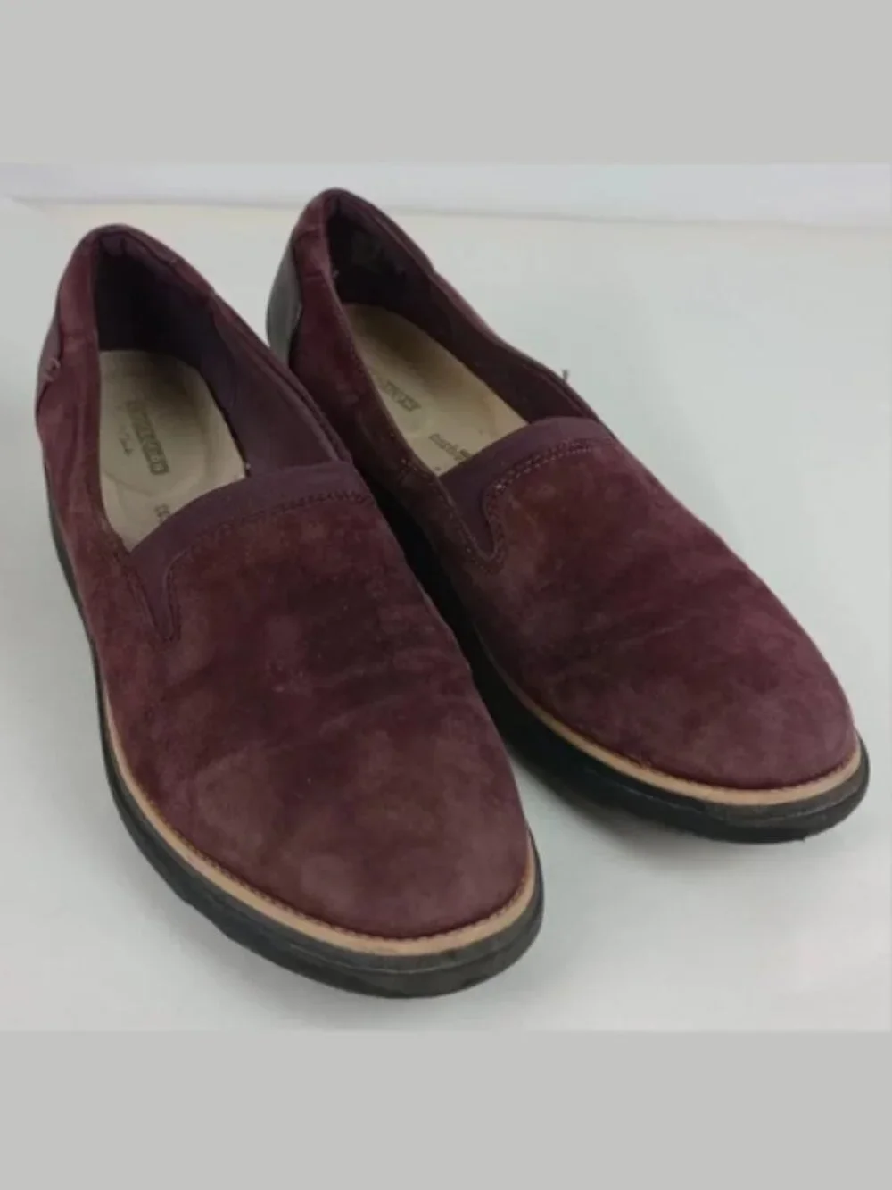 Clarks Womens 10M Purple Suede Sharon Dolly Slip On‎ Loafers